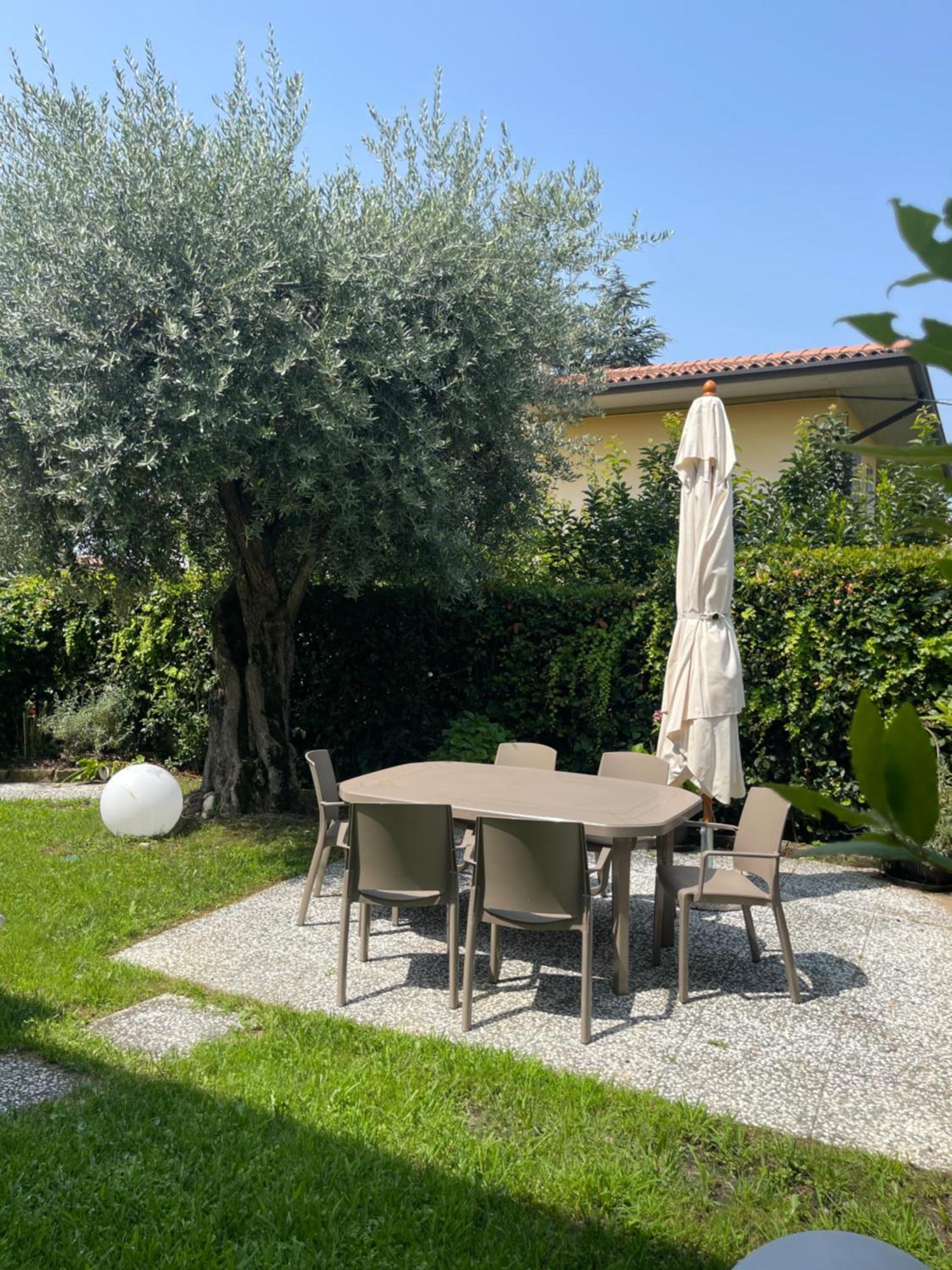 Appartamenti Hera Lazise Exterior foto